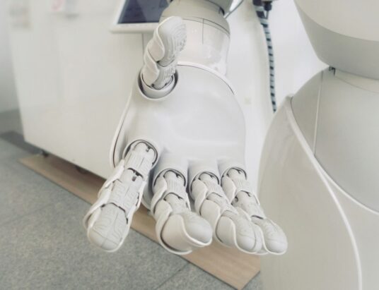 Amazon tests humanoid robots for package delivery