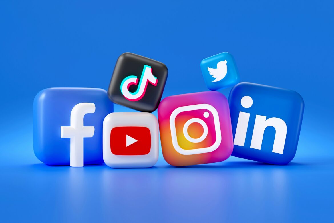 Social commerce in Germany: how it looks & trends