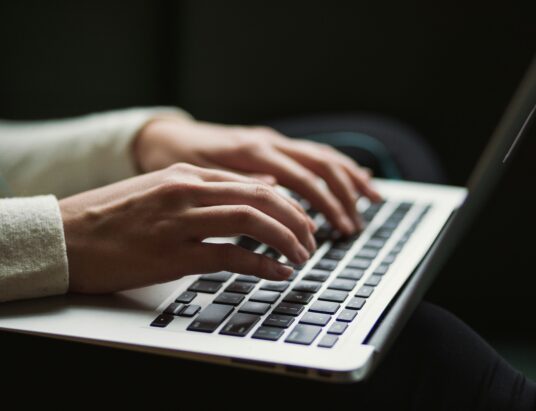 Top market barriers for selling online in Germany & how to overcome them