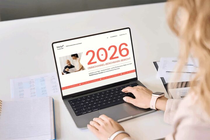 Women exploring email marketing benchmarks report by Klaviyo