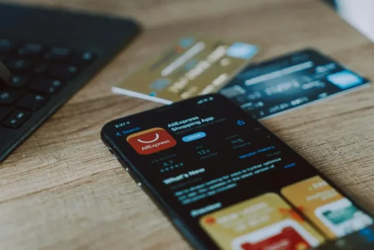 Picture showing Aliexpress marketplace in the article about Asian platforms in Germany